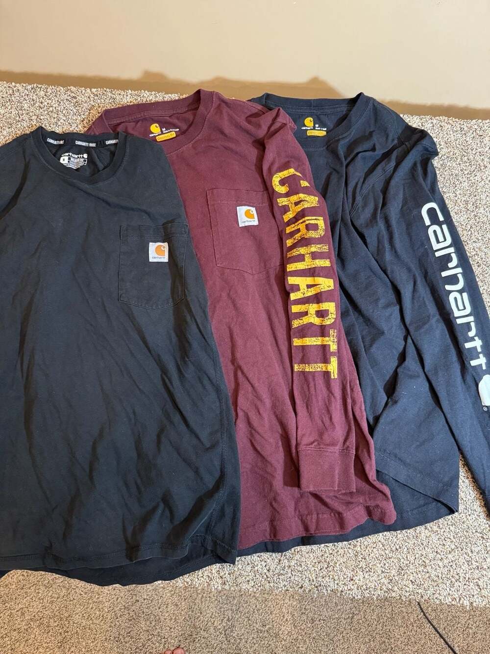 Carhartt Assorted Men's Long Sleeve and Pocket T-Shirts, Size Medium